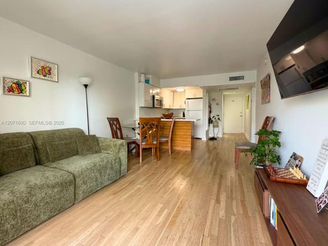1650 NE 115th St # 403, Miami FL 33181 - Miami, FL - Photo 2