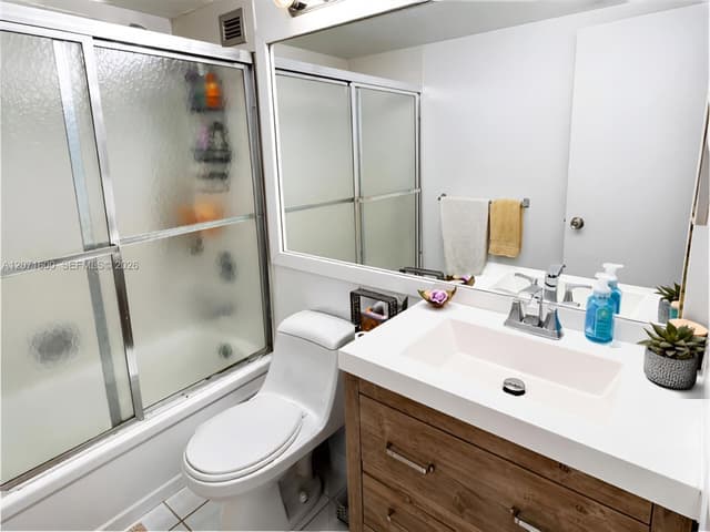1650 NE 115th St # 403, Miami FL 33181 - Miami, FL - Photo 5