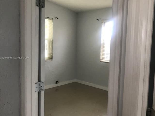 21625 SW 109th Ave, Miami FL 33170 - Miami, FL - Photo 6