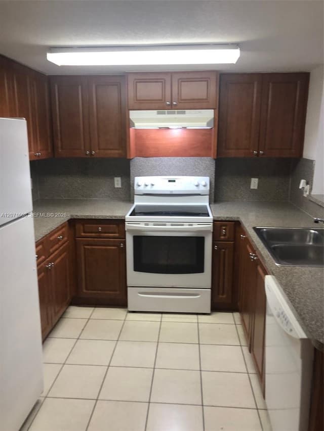 218 NW 12th Ave # 802, Miami FL 33128 - Miami, FL - Photo 3