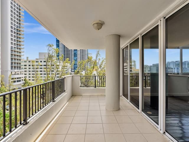 6422 Collins Ave # 501, Miami Beach FL 33141 - Miami Beach, FL - Photo 3