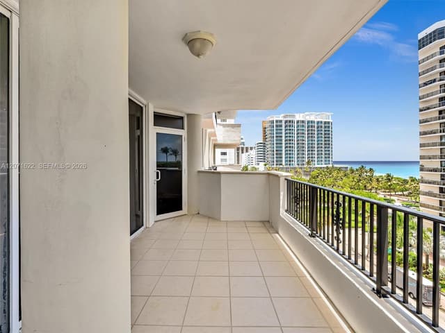 6422 Collins Ave # 501, Miami Beach FL 33141 - Miami Beach, FL - Photo 4