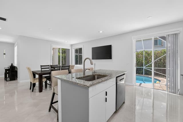 5040 Heron Place, Coconut Creek FL 33073 - Coconut Creek, FL - Photo 7