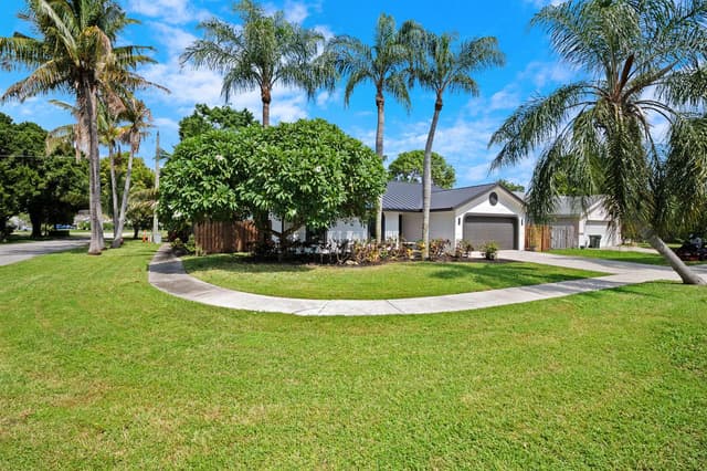 7620 Texas Trail, Boca Raton FL 33487 - Boca Raton, FL - Photo 3
