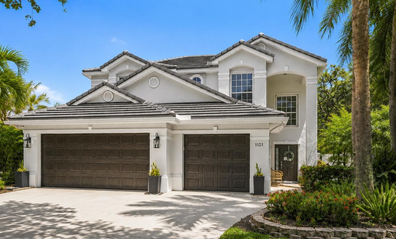 1121 Delray Lakes Drive, Delray Beach FL 33444