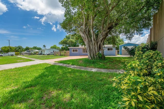 1446 W DREW Street, Lantana FL 33462 - Lantana, FL - Photo 3