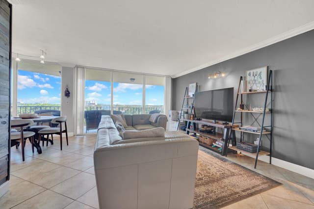 859 Jeffery Street # 7050, Boca Raton FL 33487 - Boca Raton, FL - Photo 4