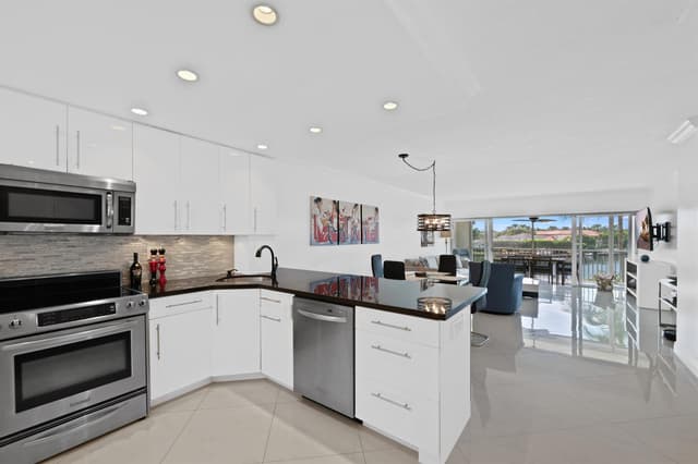 400 N FEDERAL Highway # 315, Deerfield Beach FL 33441 - Deerfield Beach, FL - Photo 6
