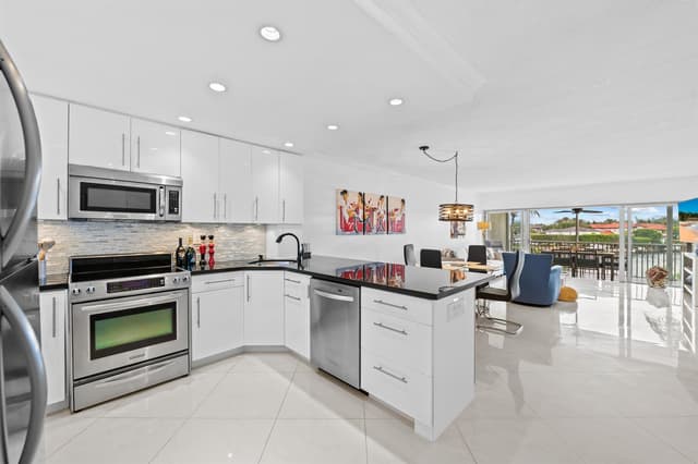 400 N FEDERAL Highway # 315, Deerfield Beach FL 33441 - Deerfield Beach, FL - Photo 4