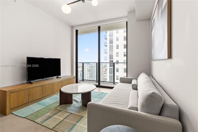 11 NE 6 ST # 3213, Miami FL 33132 - Miami, FL - Photo 2
