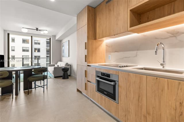 11 NE 6 ST # 3213, Miami FL 33132 - Miami, FL - Photo 3