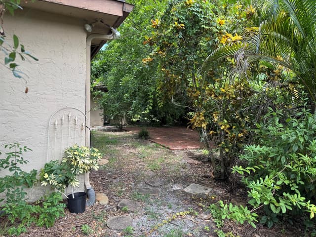 11287 Woodchuck Lane, Boca Raton FL 33428 - Boca Raton, FL - Photo 7