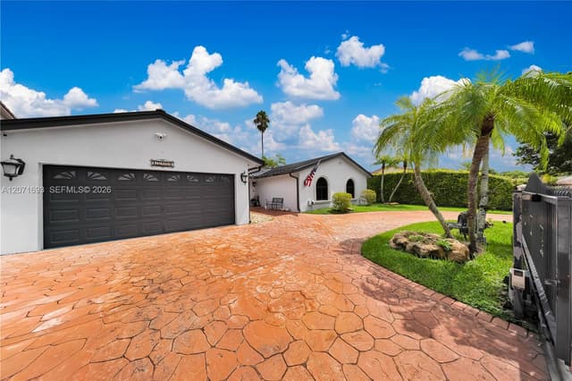 13991 SW 159 terrace, Miami FL 33177 - Miami, FL - Photo 2