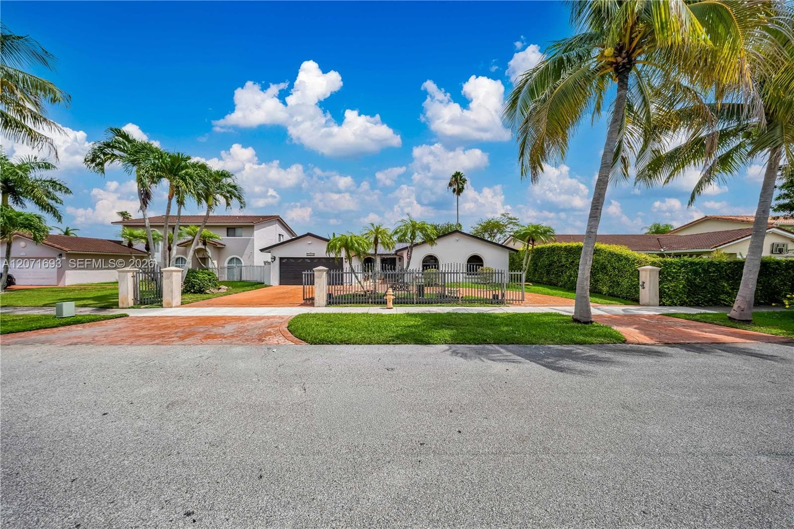 13991 SW 159 terrace, Miami FL 33177 - Miami, FL - Photo 1