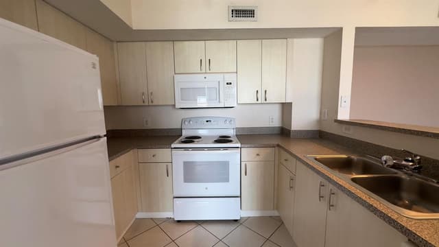 1801 N Flagler Drive # 630, West Palm Beach FL 33407 - West Palm Beach, FL - Photo 4