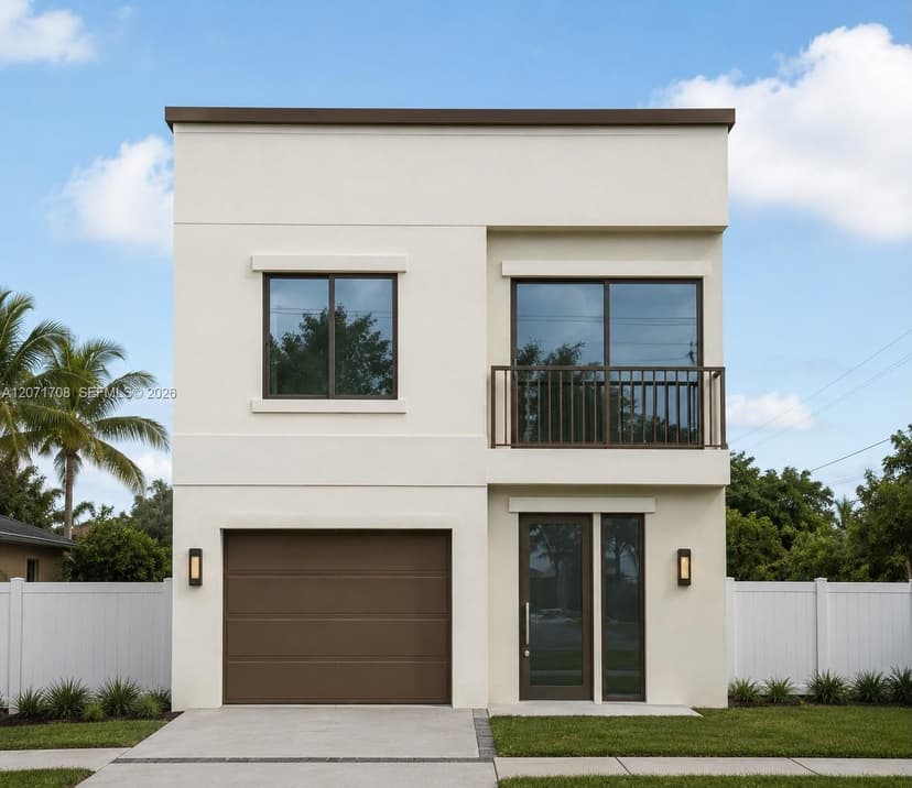 202 SW 3rd St, Dania Beach FL 33004