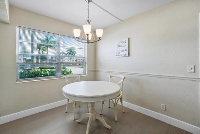 224 Fanshaw F, Boca Raton FL 33434 - Boca Raton, FL - Photo 5