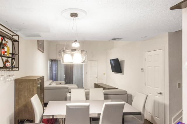 1905 MAPLEWOOD Drive, FL 33415 - Photo 4