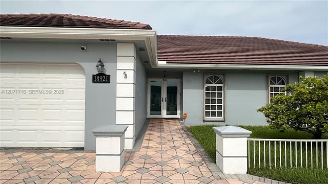 18921 W Oakmont Dr, Hialeah FL 33015 - Hialeah, FL - Photo 6