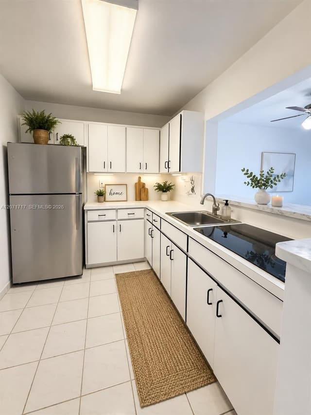 5199 NW 7th St # 501E, Miami FL 33126 - Miami, FL - Photo 2