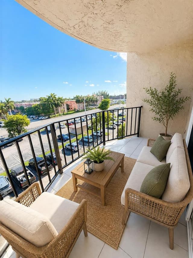 5199 NW 7th St # 501E, Miami FL 33126 - Miami, FL - Photo 3
