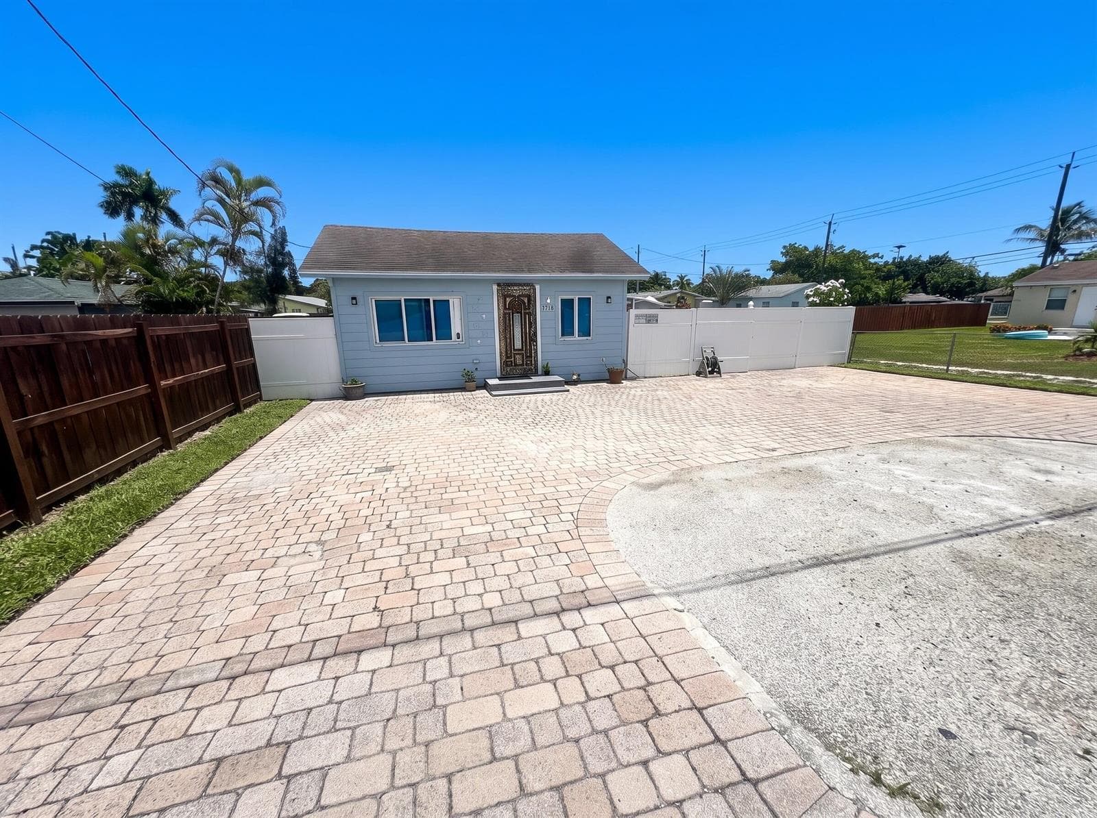 3718 COCONUT Road # A, Palm Springs FL 33461 - Palm Springs, FL - Photo 1