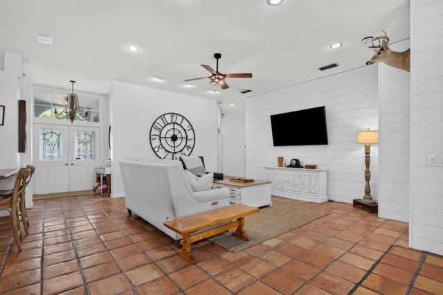 218 HAMPTON Court, Jupiter FL 33458 - Jupiter, FL - Photo 7