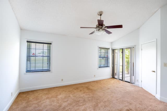 8429 NW 78TH Court, Tamarac FL 33321 - Tamarac, FL - Photo 5