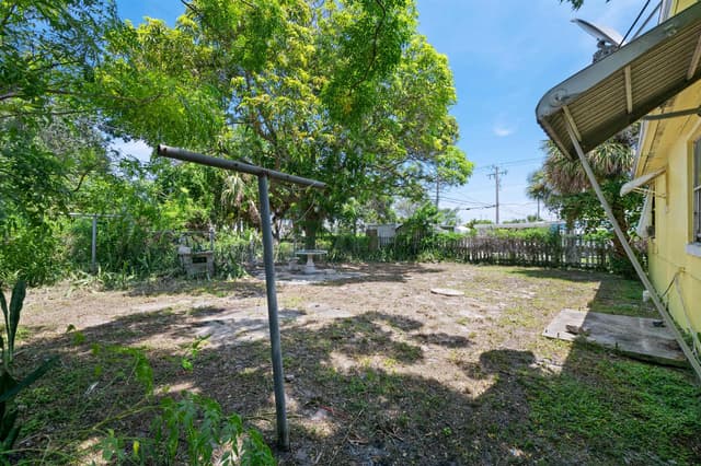 616 W 5TH Street, Riviera Beach FL 33404 - Riviera Beach, FL - Photo 6