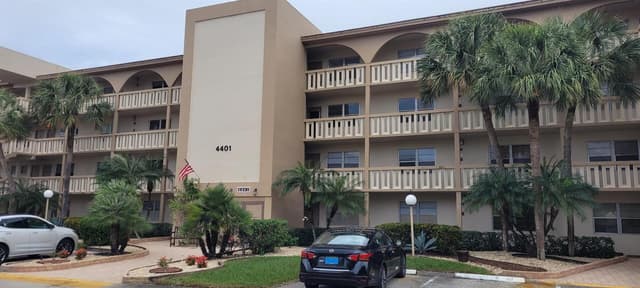 4401 MARTINIQUE Court # D4, Coconut Creek FL 33066 - Coconut Creek, FL - Photo 3