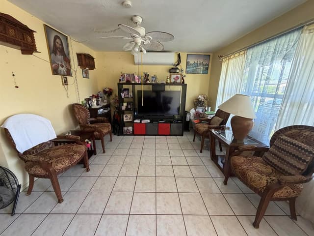 6600 NW 24TH Court, Sunrise FL 33313 - Sunrise, FL - Photo 3