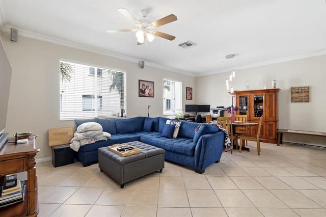2905 S Greenleaf Circle, Boynton Beach FL 33426 - Boynton Beach, FL - Photo 7