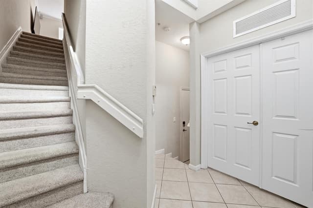 2905 S Greenleaf Circle, Boynton Beach FL 33426 - Boynton Beach, FL - Photo 5