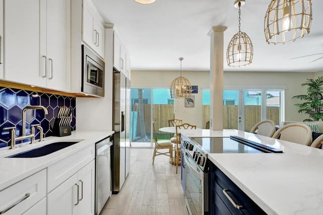 4549 N Ocean Drive # 1, Lauderdale By The Sea FL 33308 - Lauderdale By The Sea, FL - Photo 6