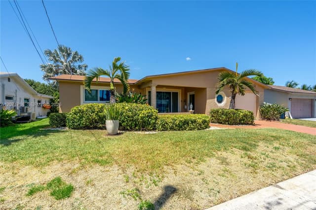 1424 Nautilus Isle, Dania Beach FL 33004 - Dania Beach, FL - Photo 3
