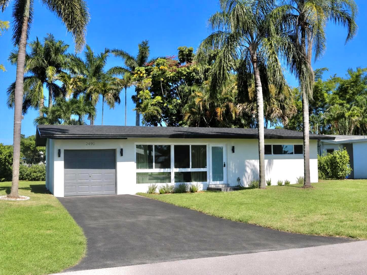 2490 Andros Lane, Fort Lauderdale FL 33312