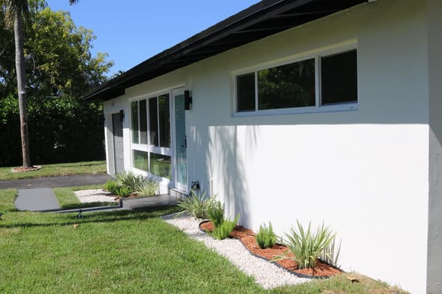 2490 Andros Lane, Fort Lauderdale FL 33312 - Fort Lauderdale, FL - Photo 4