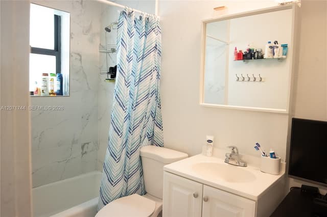 901 NW 33rd Dr, Lauderhill FL 33311 - Lauderhill, FL - Photo 4