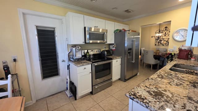 1707 SW 19TH Court, Boynton Beach FL 33426 - Boynton Beach, FL - Photo 6