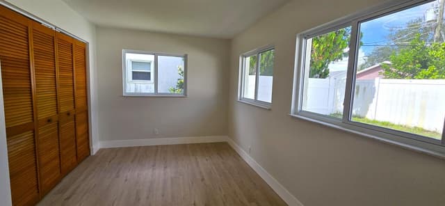 303 SW 33RD Terrace, Deerfield Beach FL 33442 - Deerfield Beach, FL - Photo 6