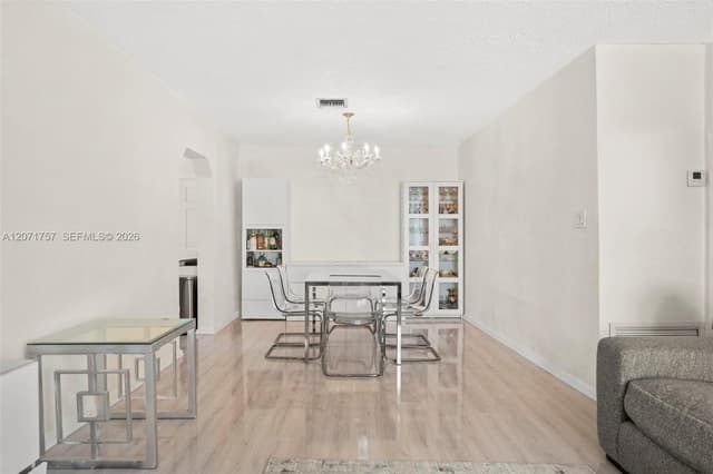 1935 Arthur St, Hollywood FL 33020 - Hollywood, FL - Photo 5