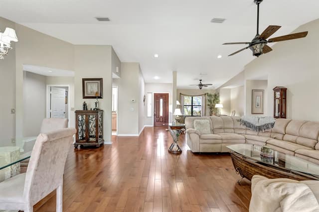 108 Lexington Drive, Royal Palm Beach FL 33411 - Royal Palm Beach, FL - Photo 4