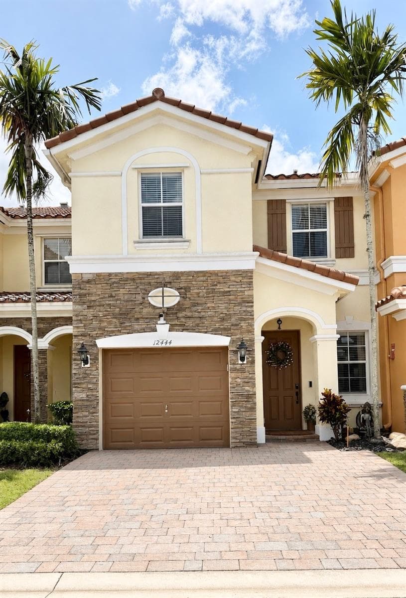12444 Emerald Creek Ct, Plantation FL 33325 - Plantation, FL - Photo 1