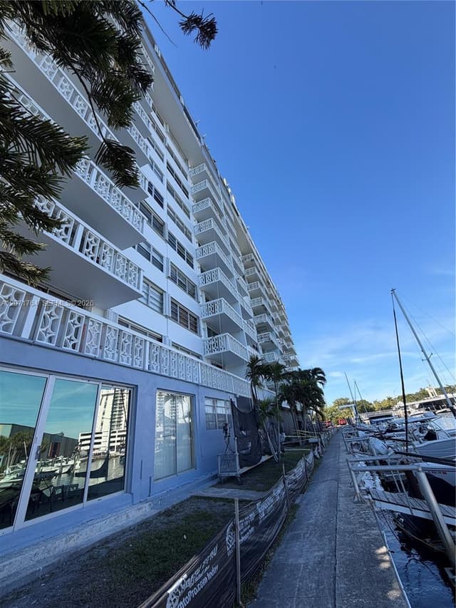 13155 Ixora Ct # 204, North Miami FL 33181 - North Miami, FL - Photo 7