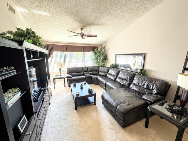4712 E LUCERNE LAKES Boulevard E # 203, Lake Worth FL 33467 - Lake Worth, FL - Photo 3