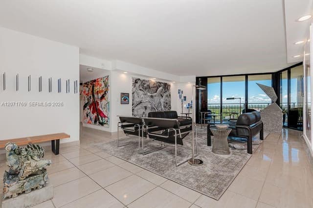 1000 QUAYSIDE TERRACE # 1901, Miami FL 33138 - Miami, FL - Photo 2