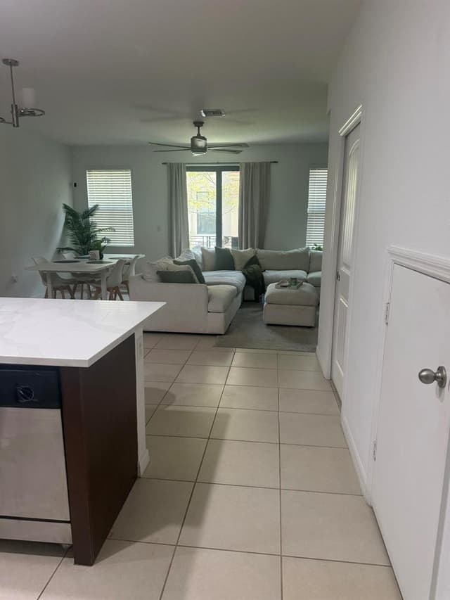 1091 NW 33RD Street, Pompano Beach FL 33064 - Pompano Beach, FL - Photo 5