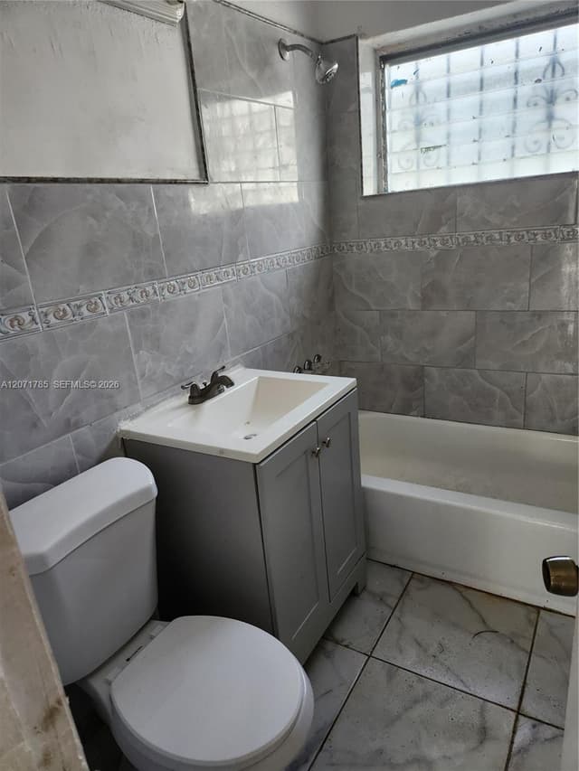 6950 NW 6th Ct, Miami FL 33150 - Miami, FL - Photo 2