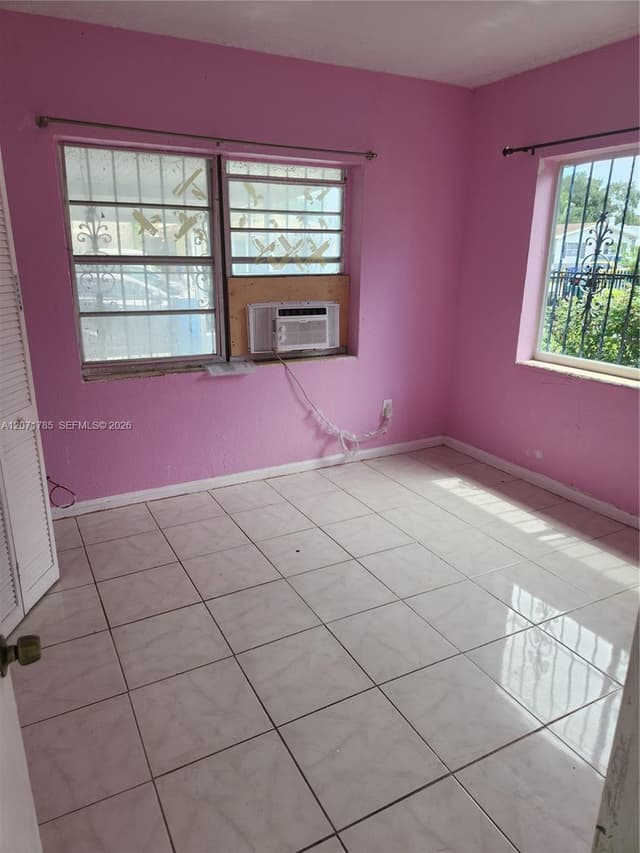 6950 NW 6th Ct, Miami FL 33150 - Miami, FL - Photo 4