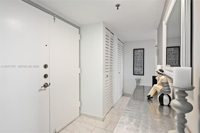 17890 W Dixie Hwy # 603, North Miami Beach FL 33160 - North Miami Beach, FL - Photo 5